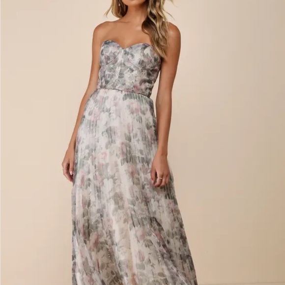 BNWOT- LuLu’s strapless dress size- 6 - Picture 12 of 12